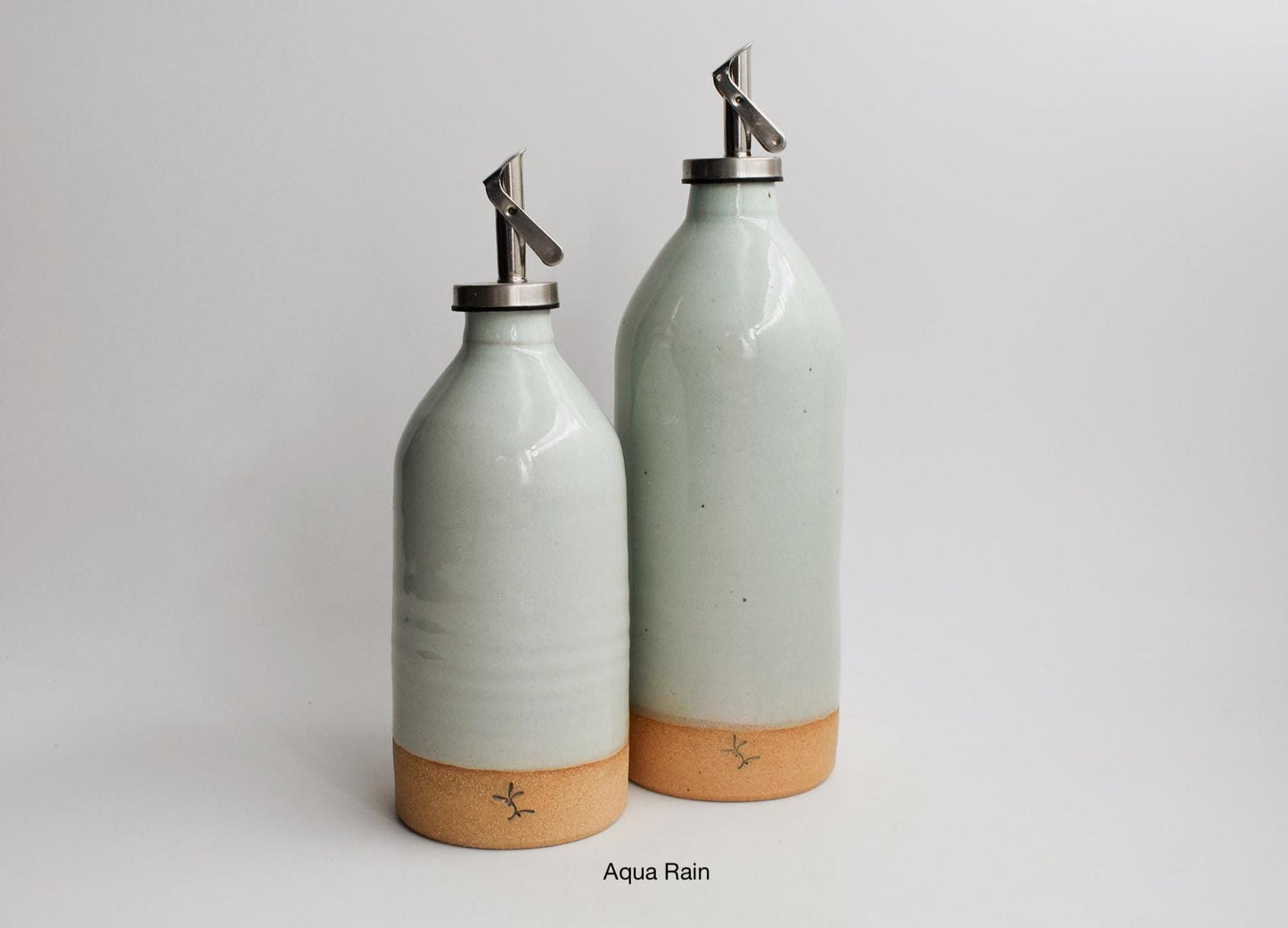 Handmade Ceramic Olive Oil Cruet | Drip-Free Pourer | Homespun Collection